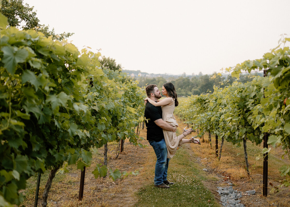 Ashlynn Shelby Photography_ Arrington Winery Engagement Shoot-24