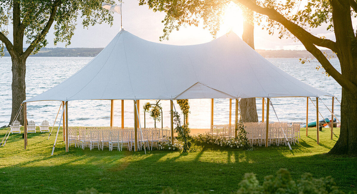 verve-event-co-laura-rose-wedding-photography-inns-of-aurora-wedding-ceremony_1