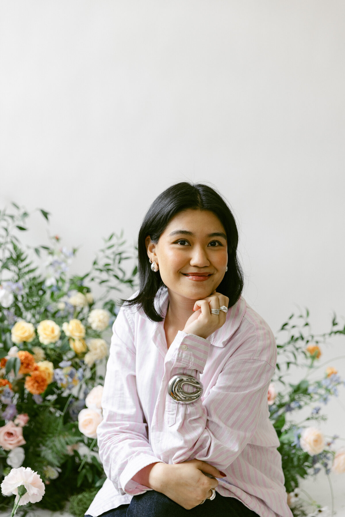 Artificial & custom floral set design by Two Whimsical Florist & photographed by karenyoophoto