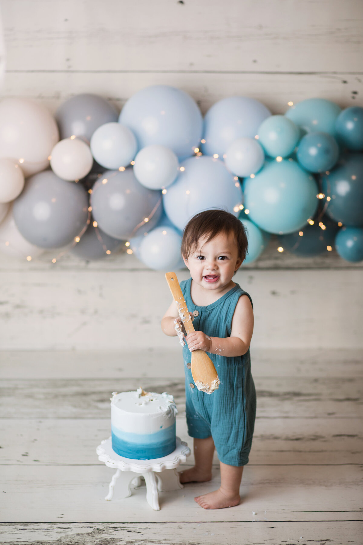 anchorage-cake-smash-photographer--59