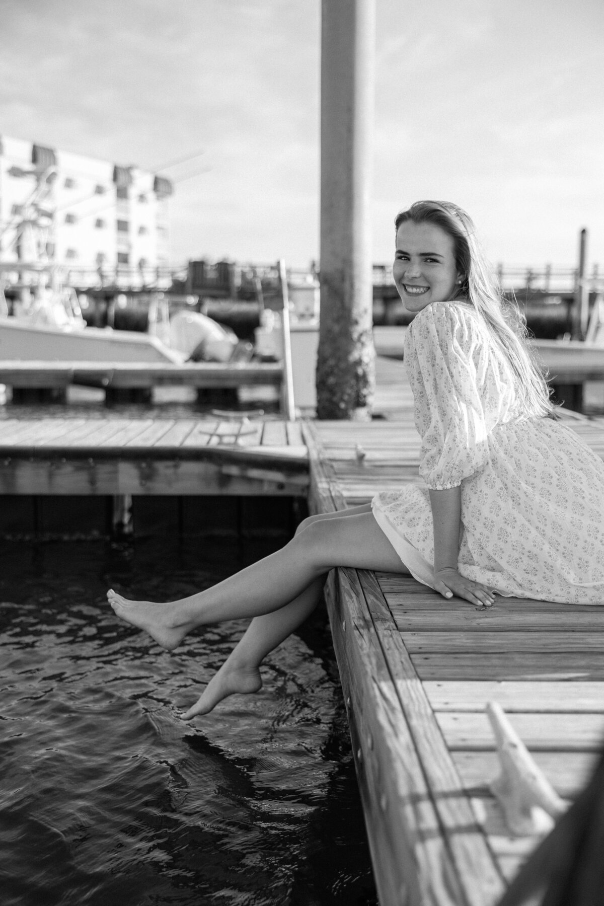 Senior photos at the marina at Edisto Beach