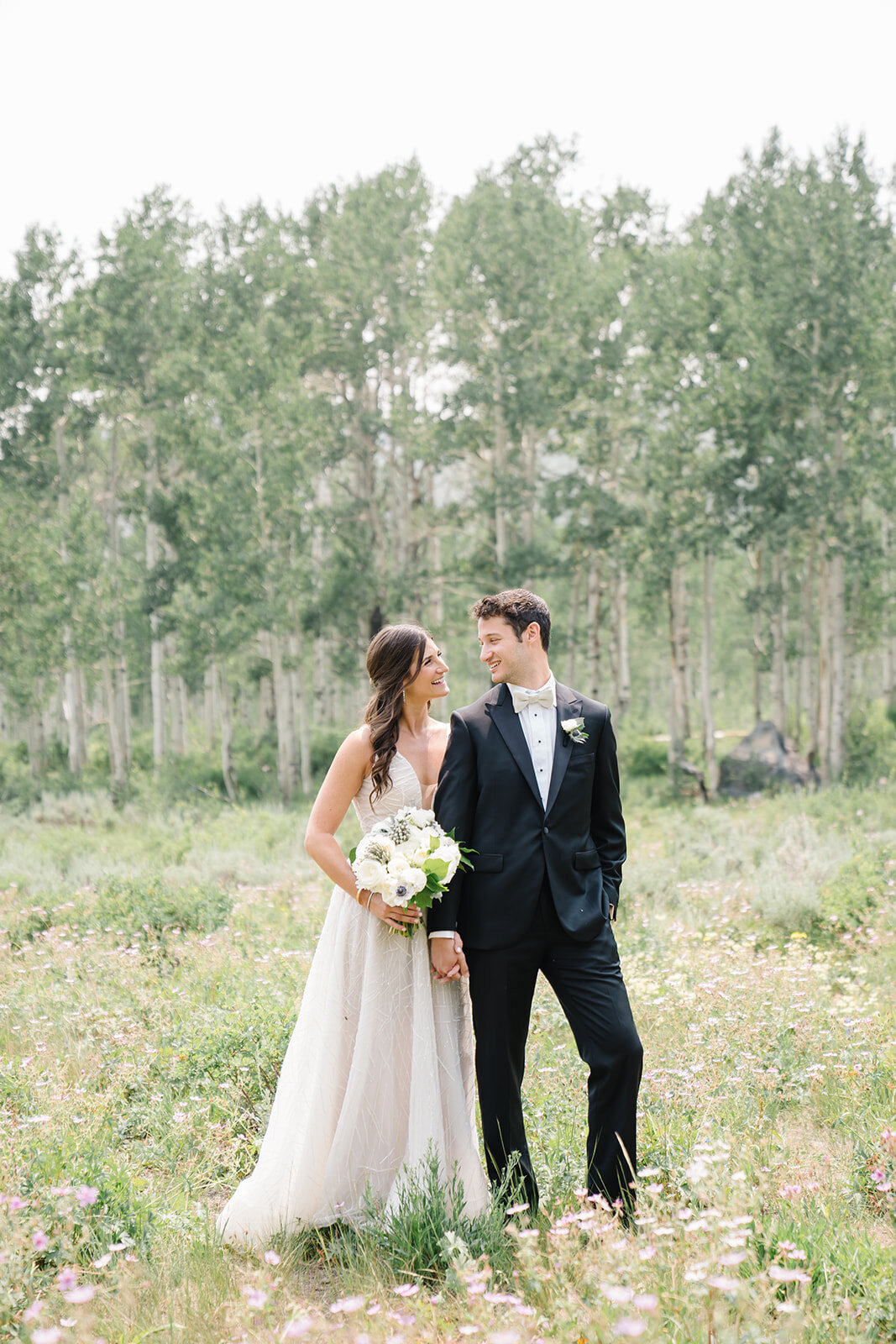 blue-sky-ranch-mountain-summer-utah-wedding-logan-walkerphoto-368L-1586