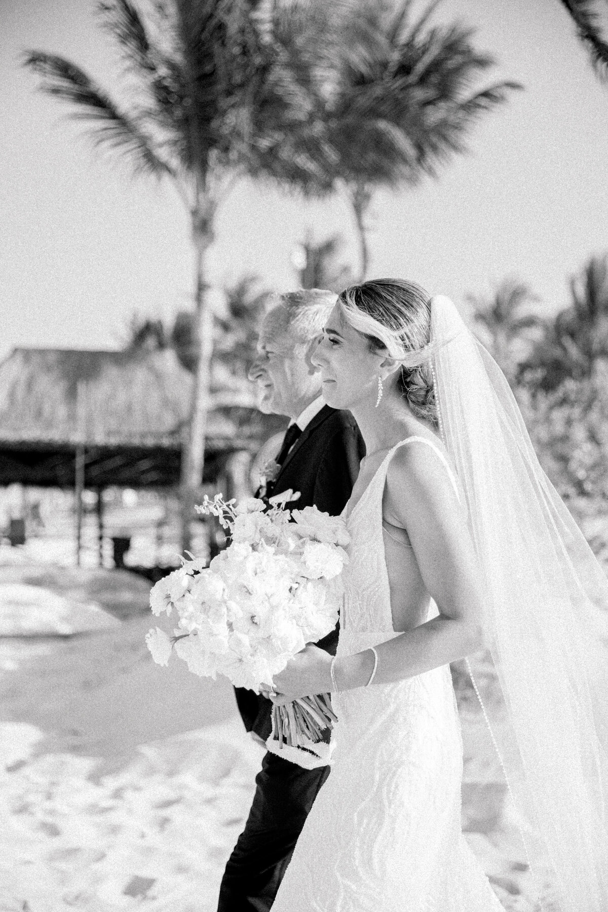 Cancun-Wedding-Photographer-95