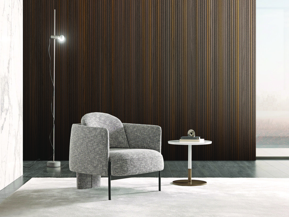virgin_armchair_01_HR
