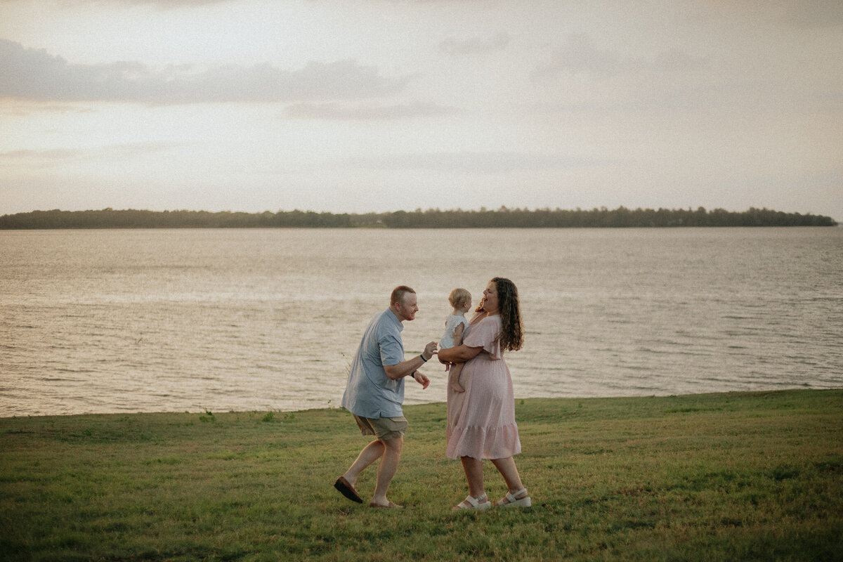 texas-documentary-style-family-photos