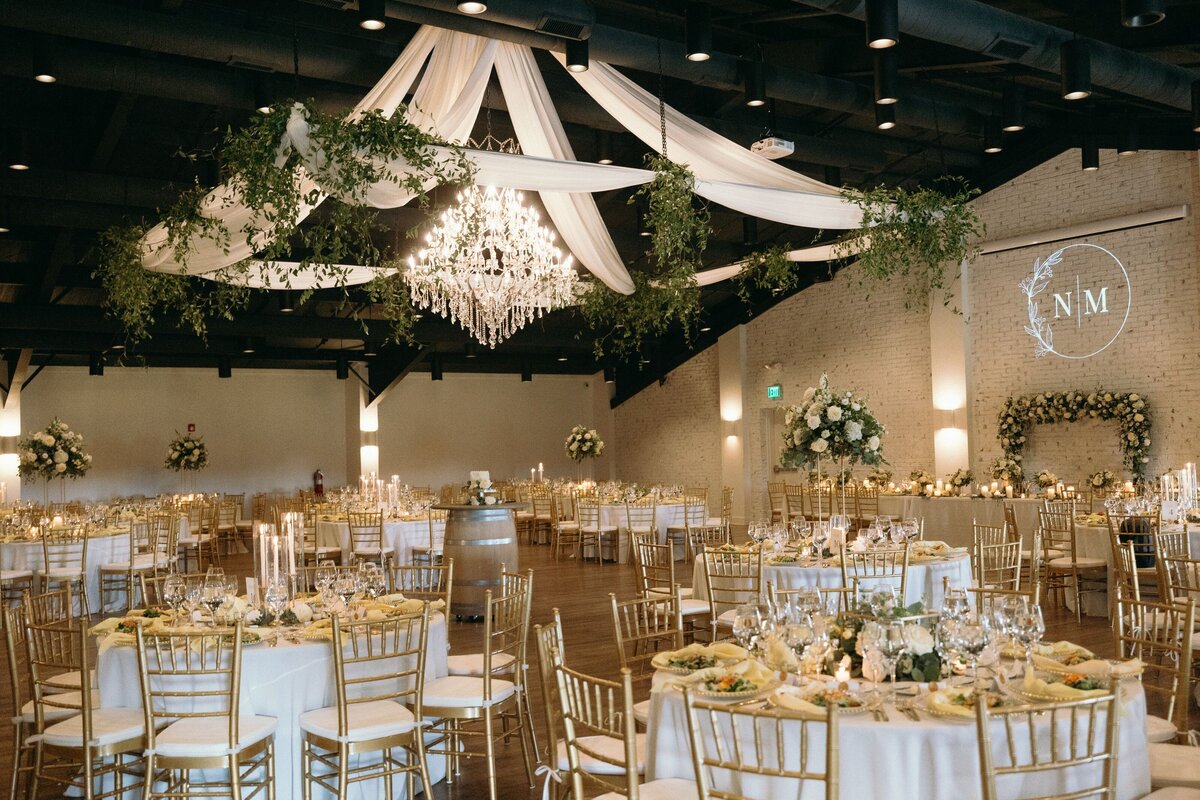 Daniel's Vineyard Yellow Wedding 3