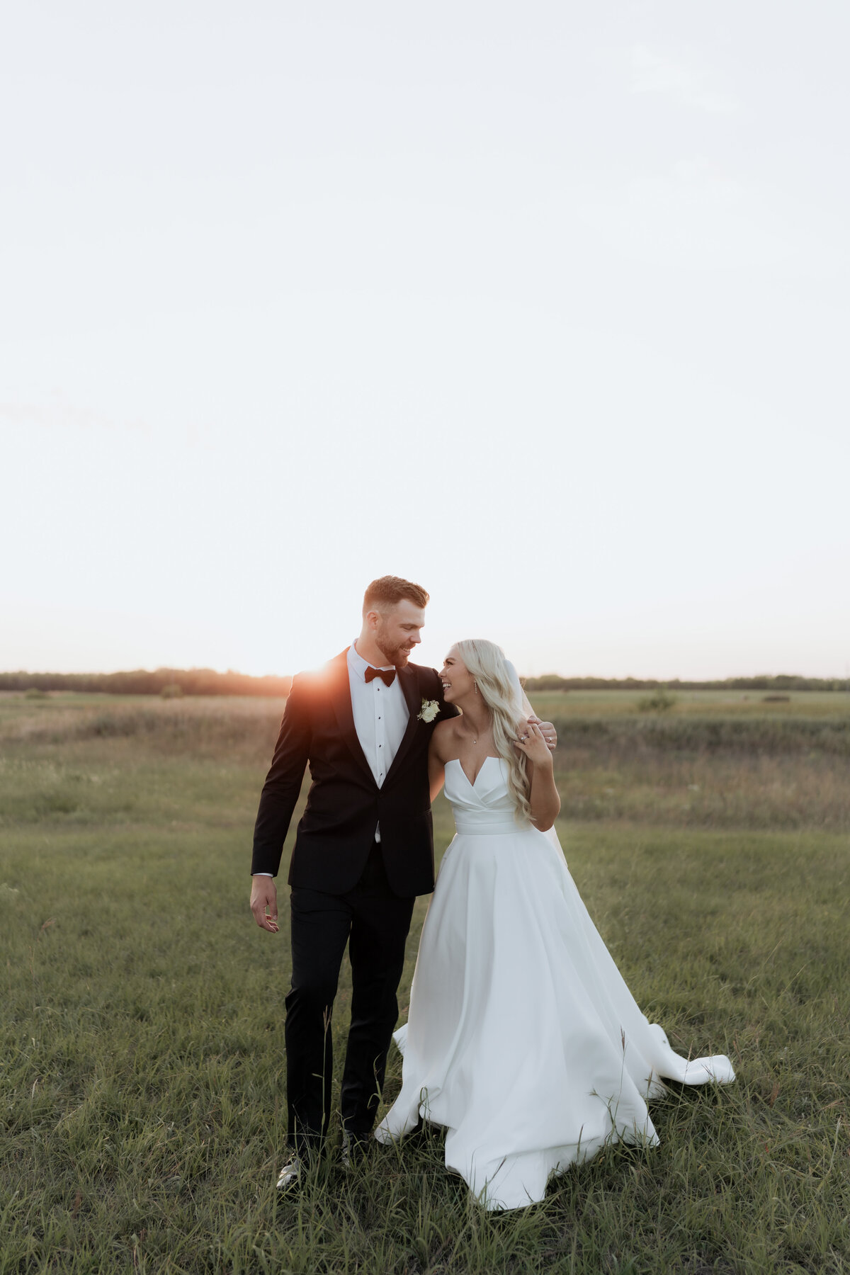 pile-wedding-890