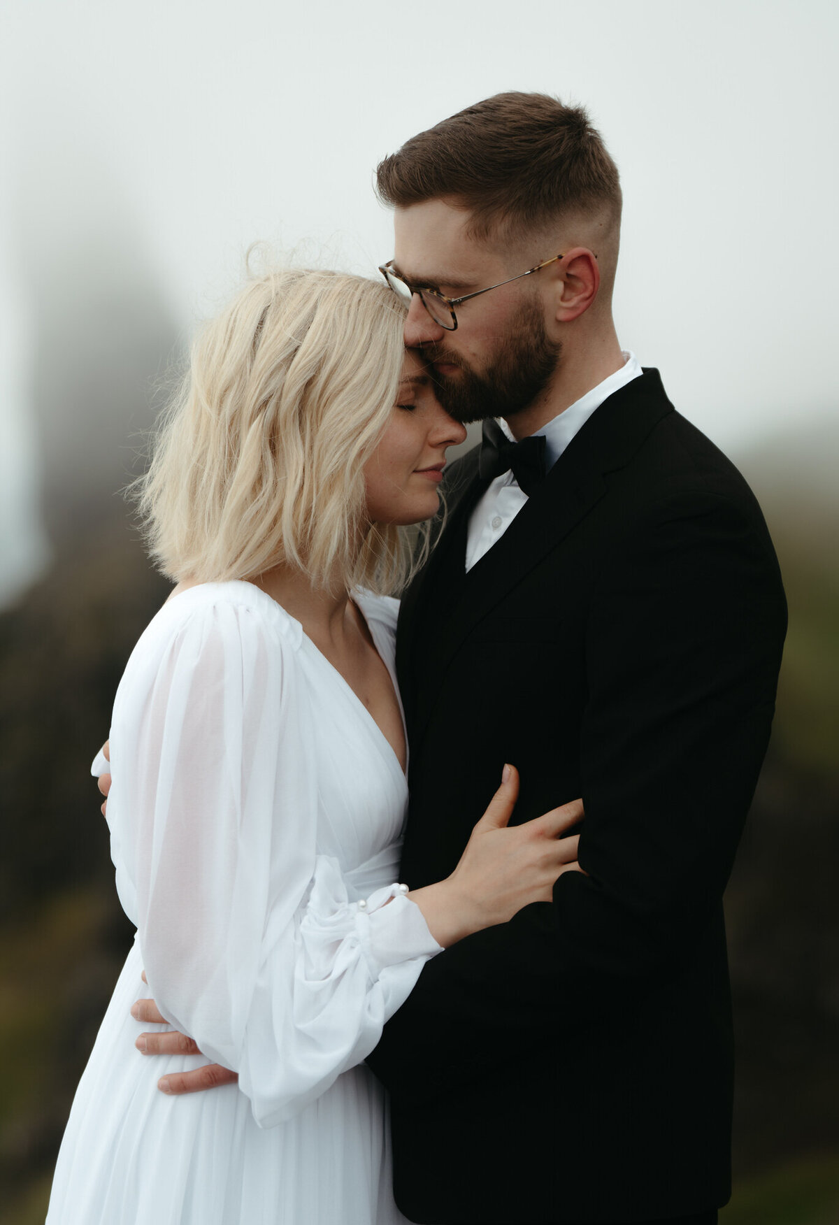 the_chaffins_international_destination_wedding_elopement_photographers_sammie_chaffin_micah_editorial_adventure_photos_travel_isle_of_skye_scotland_4