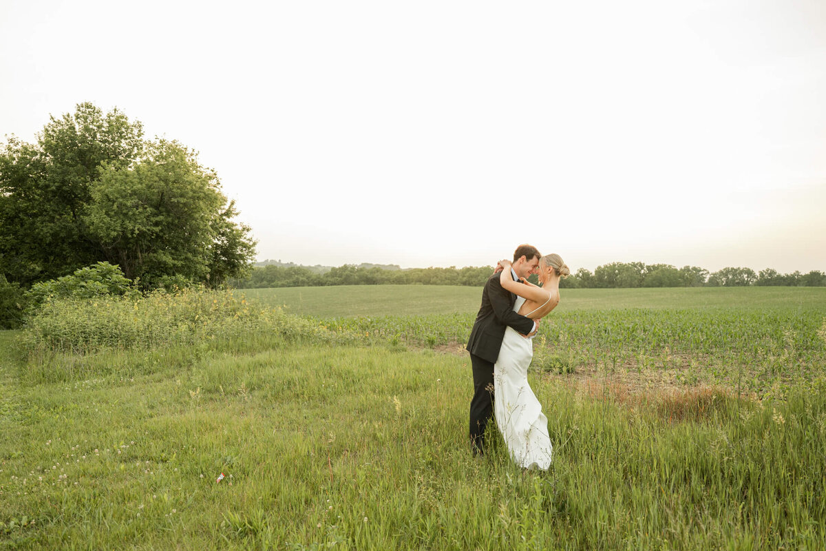Wisconsin-Wedding-Photographers-244