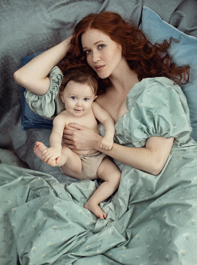 Motherhood portrait photography by Lola Melani in Miami and NYC-1