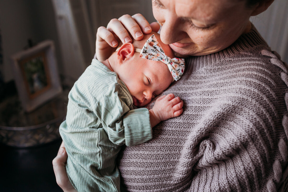 at home newborn photographer nj