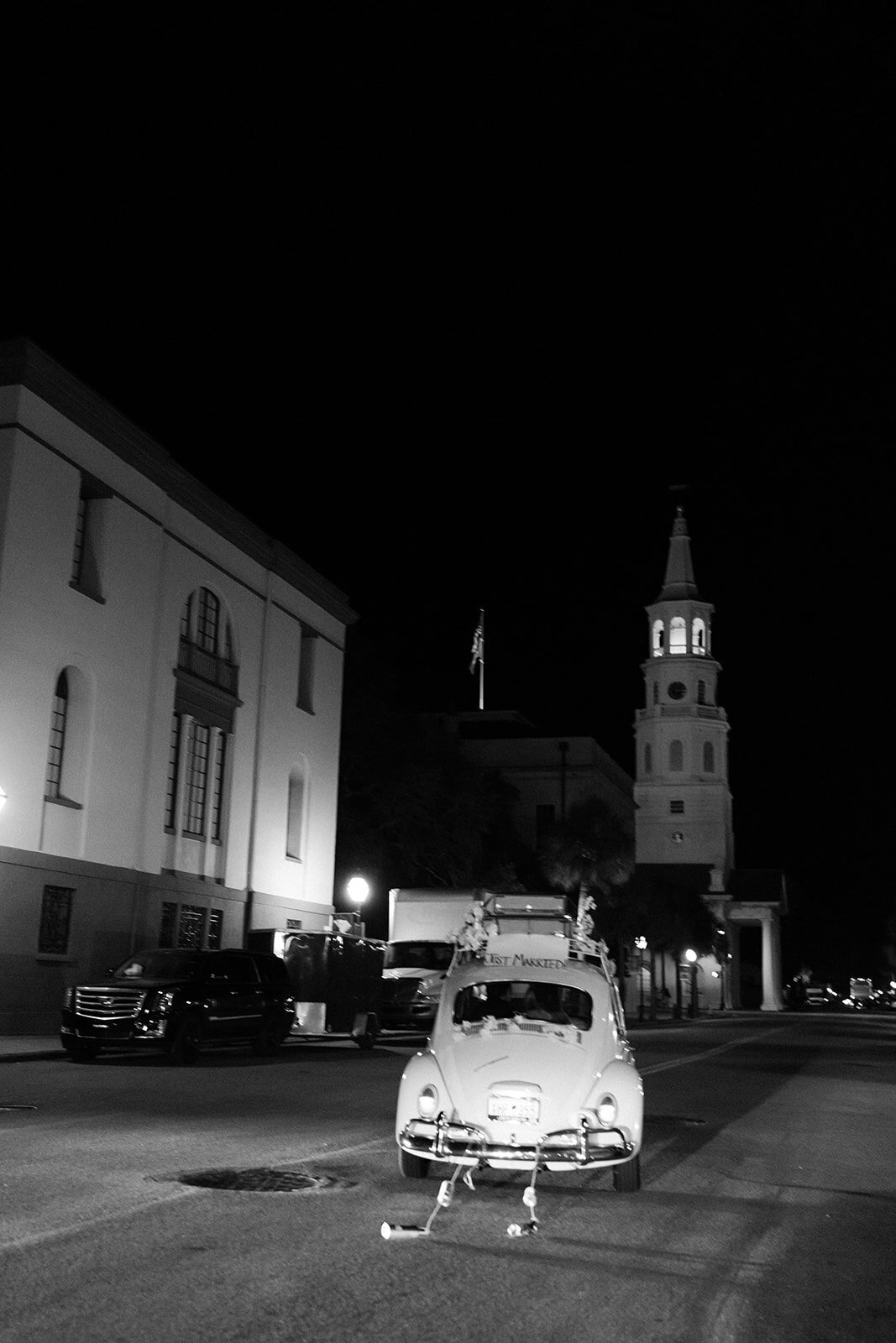 Classic Charleston Wedding with green & white at Hibernian Hall by Sarah Bradshaw 0245