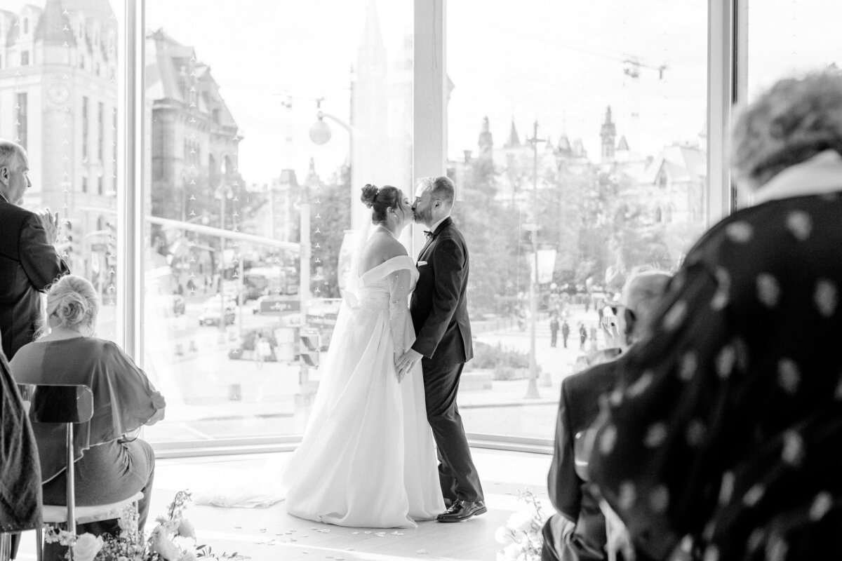 0815 Pascale and Nicolas NAC OBorn Room Wedding Downtown_Ottawa_Photography by Emma
