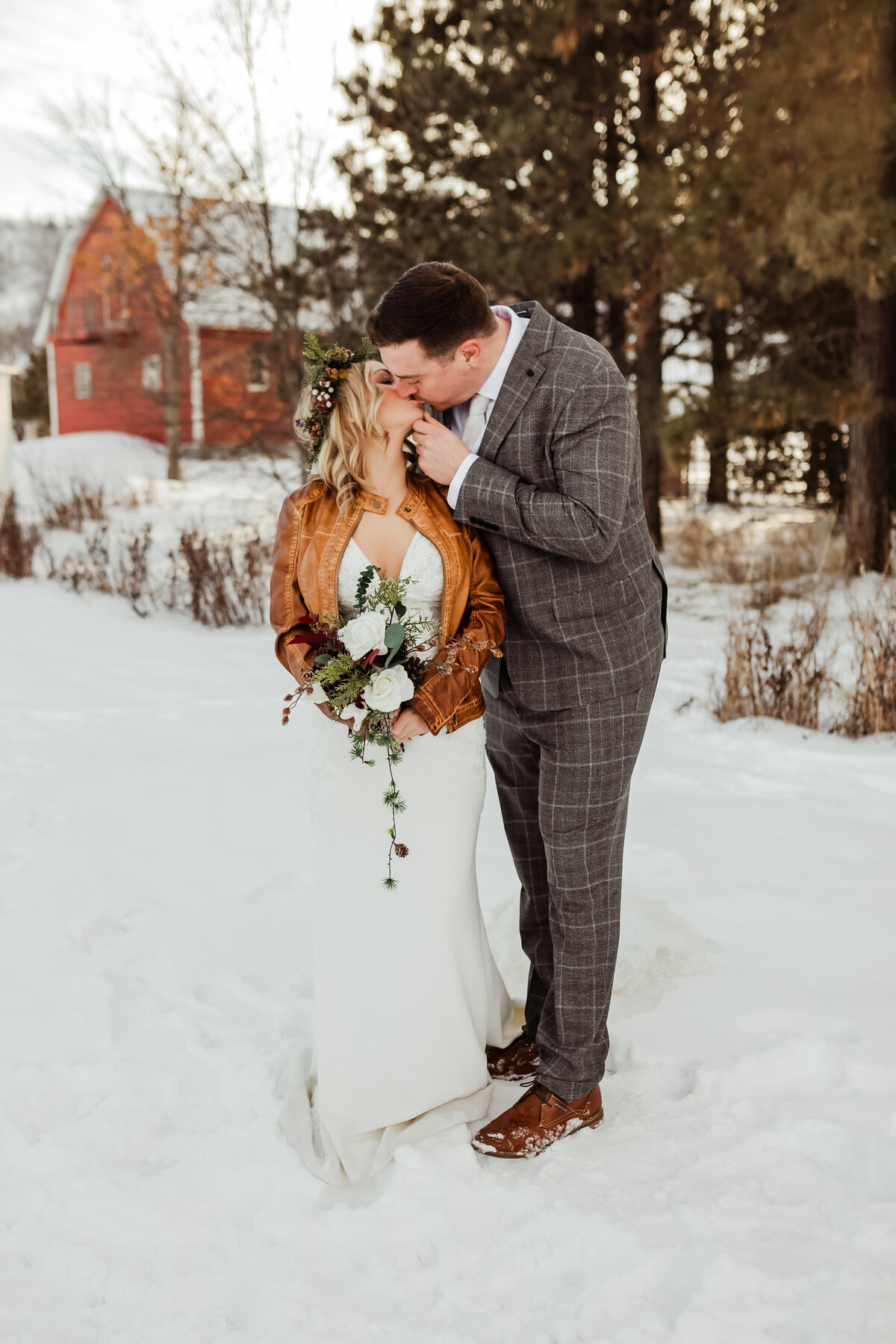 Midwest Winter Wedding Photographer-4