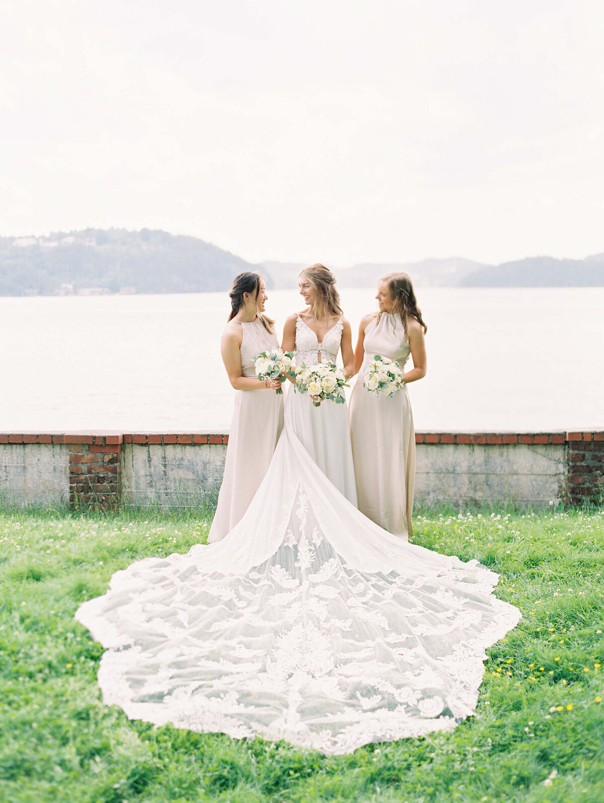 Lisa-Leanne-Photography_Bergen-Norway-Wedding_International-Wedding-Photographer_Destination-Wedding-Photographer_23
