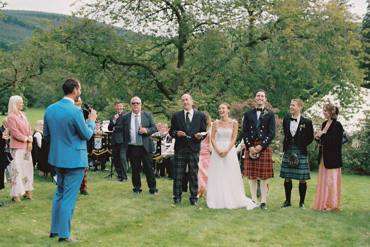 Outdoor-scottish-countryside-wedding-analog-film-photography-1