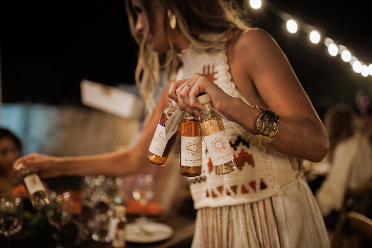 C261-e23252225915-o4502