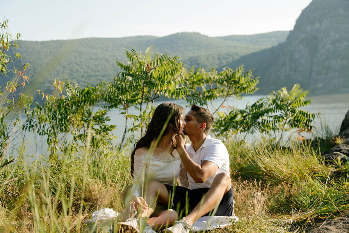 hudson-valley-new-york-engagement-sava-weddings-6