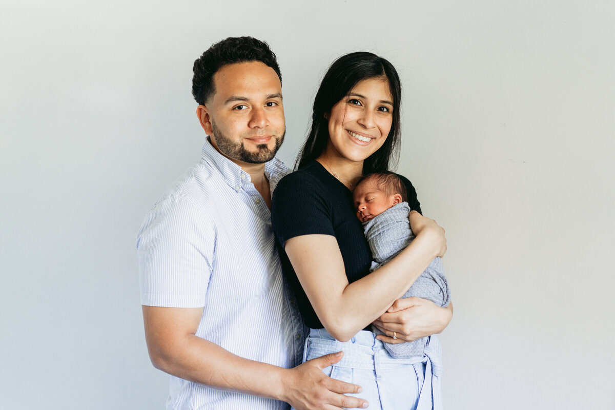 ParedesFamily2022-56
