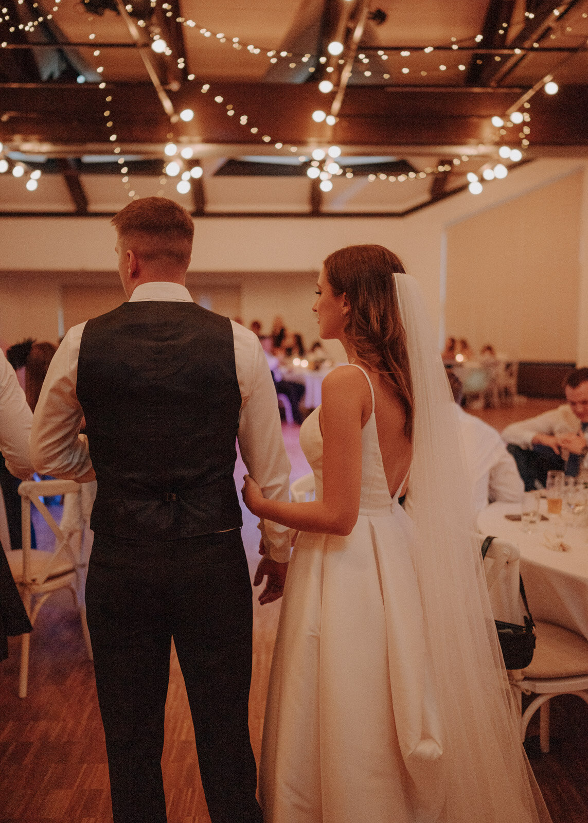 Hochzeit-elegant-KlosterAltenberg58