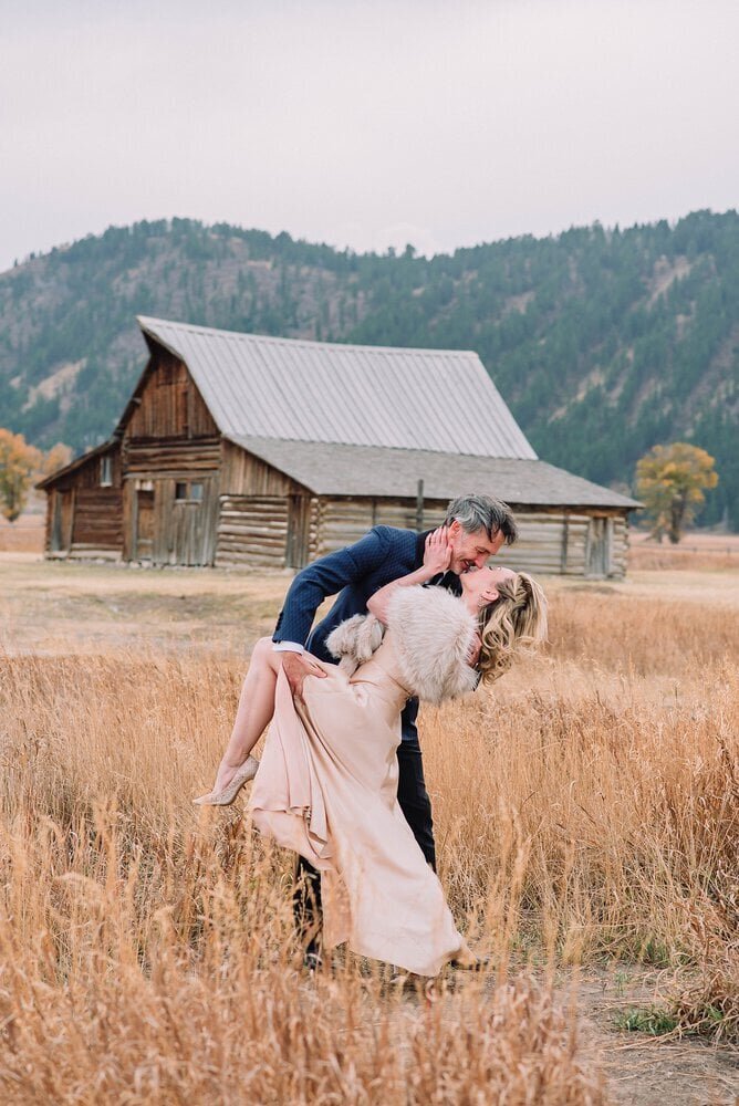 mormon row wedding, Jackson hole elopement photographer, Grand tetons elopement packages, Wyoming wedding photographer