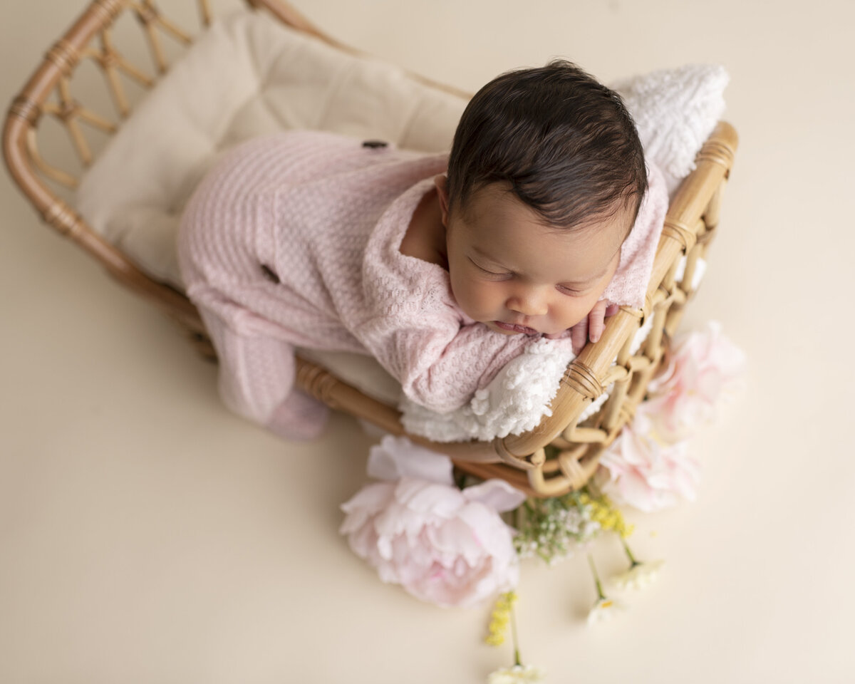Newborn evelyn-070 copy