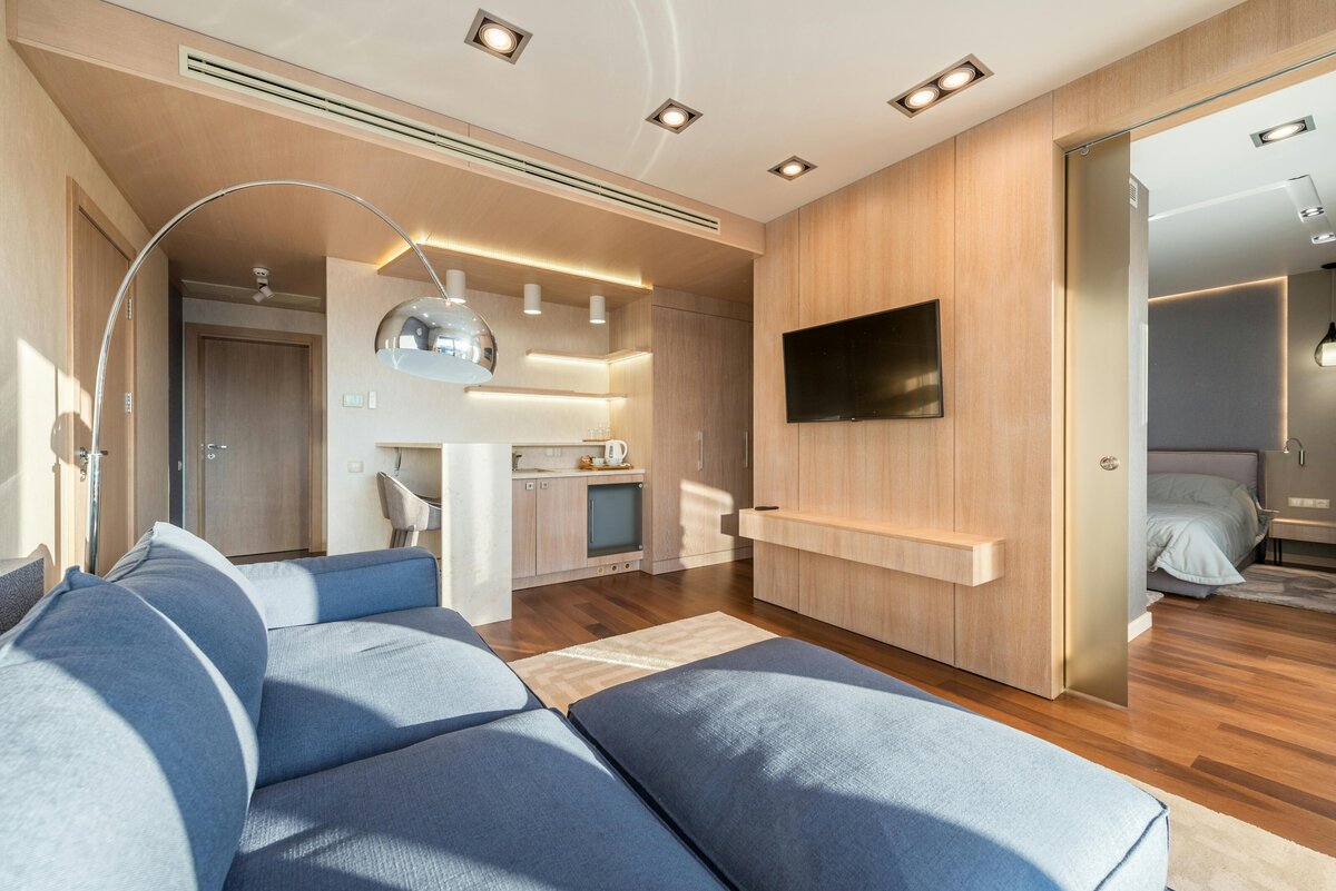 pexels-heyho-7031715