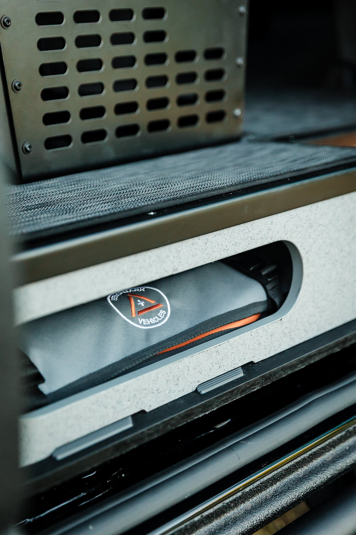 2_WooleyBugger250829_BMV_SlowFastcreative_1699