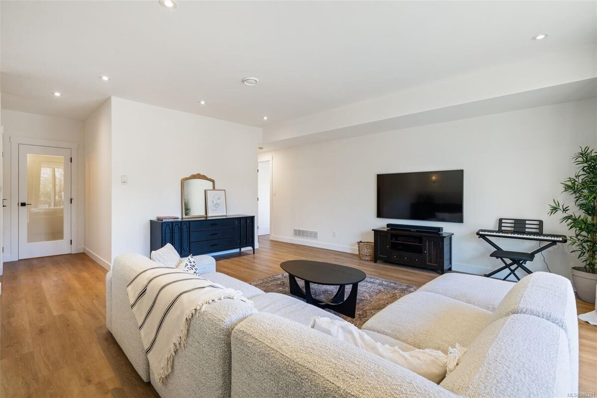 HDCO_TheRise_GreatRoom2
