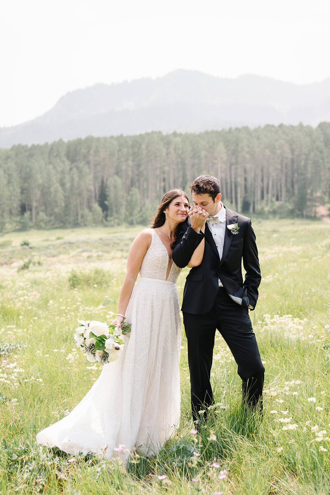 blue-sky-ranch-mountain-summer-utah-wedding-logan-walkerphoto-368L-1663