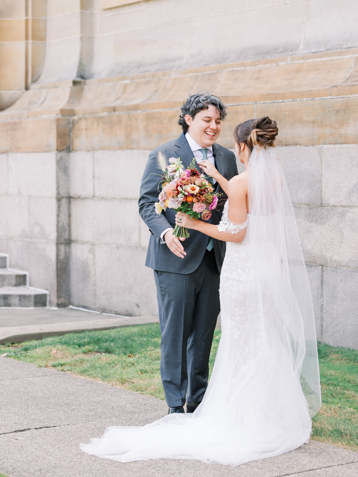 pittsburgh-wedding-photographer-phipps-botanic-gardens-conservatory-wedding-outdoor-lgbtq-luxury-photography-light-and-airy19