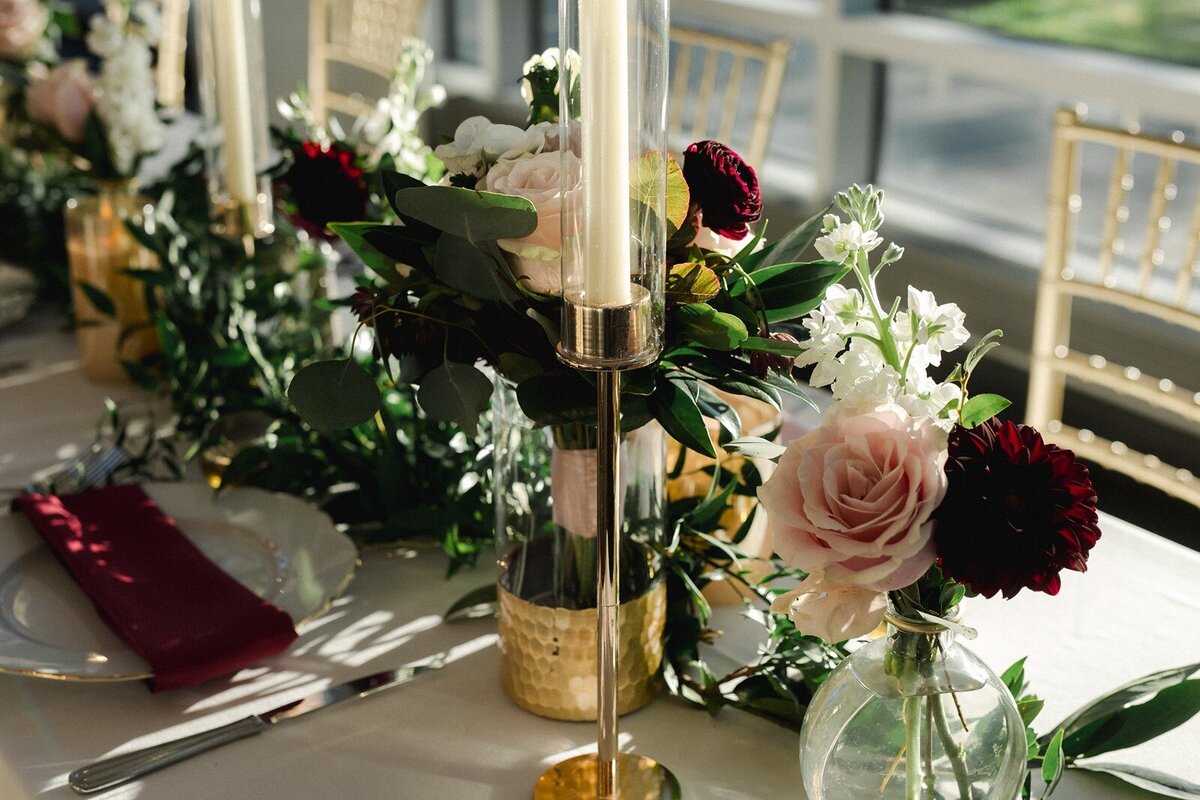 Floral center piece with candles