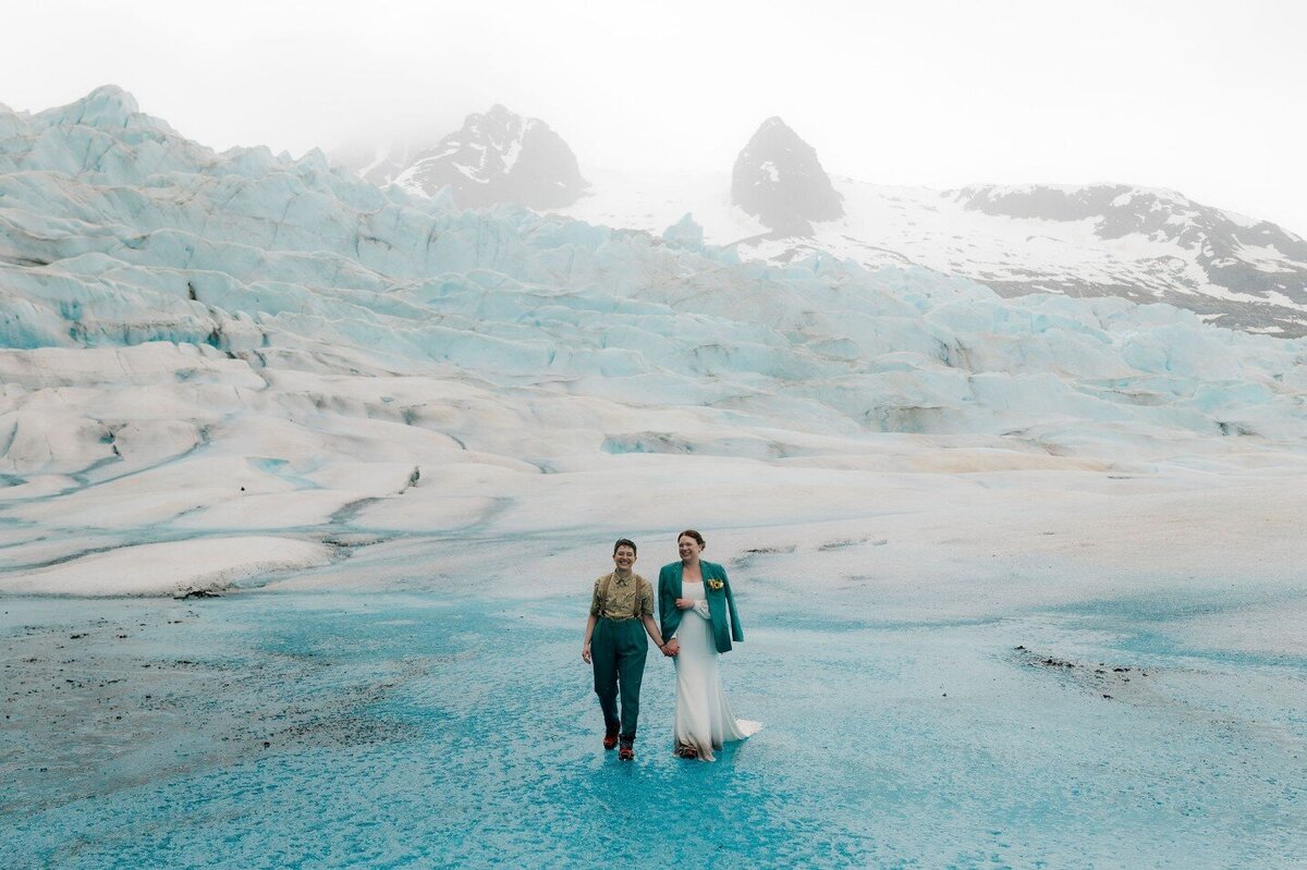 elope-in-minnesota-344