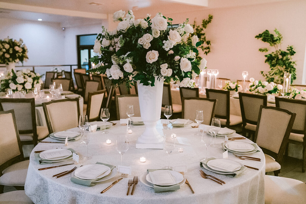 Soft and Romantic Wedding at Lotus House in Las Vegas - 58