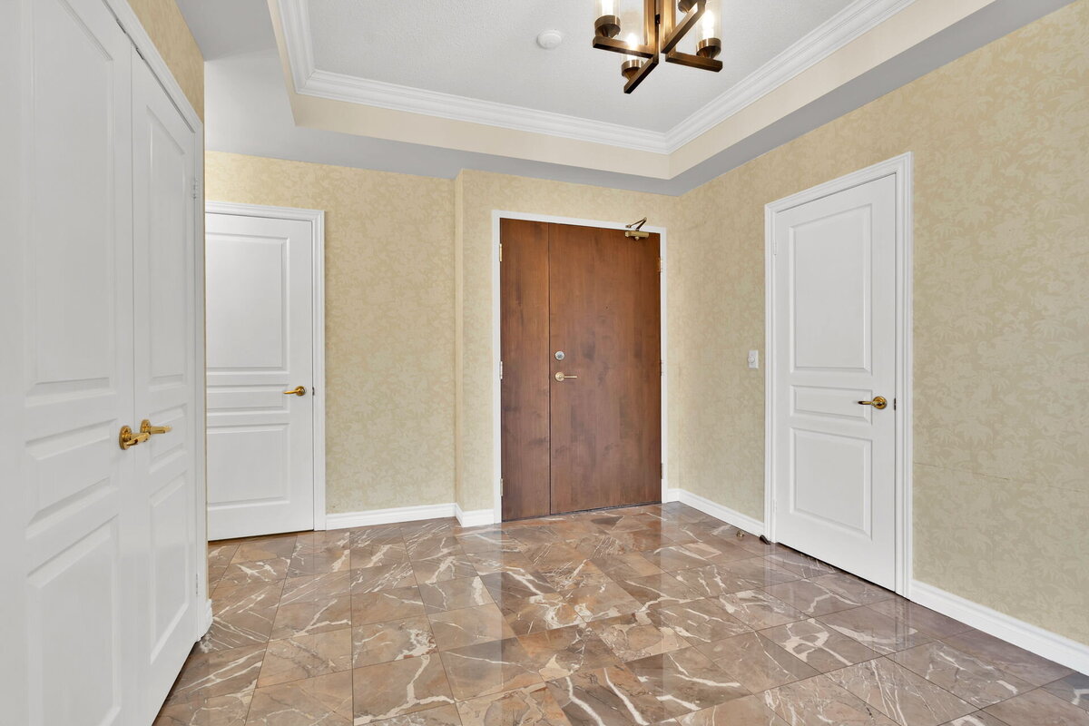 16-web-or-mls-5_003_Entry