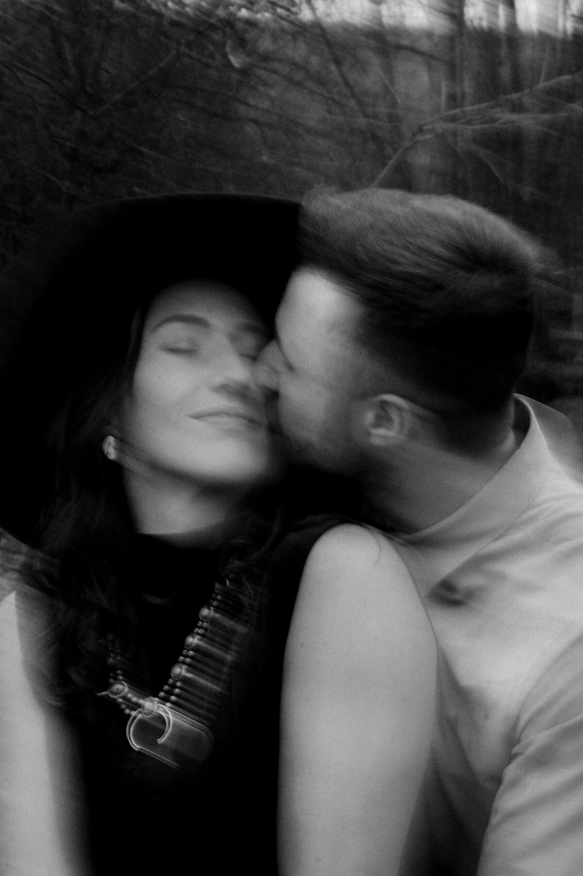 presley-gray-photo-montana-western-style-engagement-4501-2
