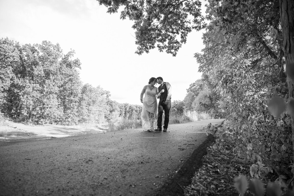 st louis missouri wedding photographer, documentary wedding and elopement photographjer