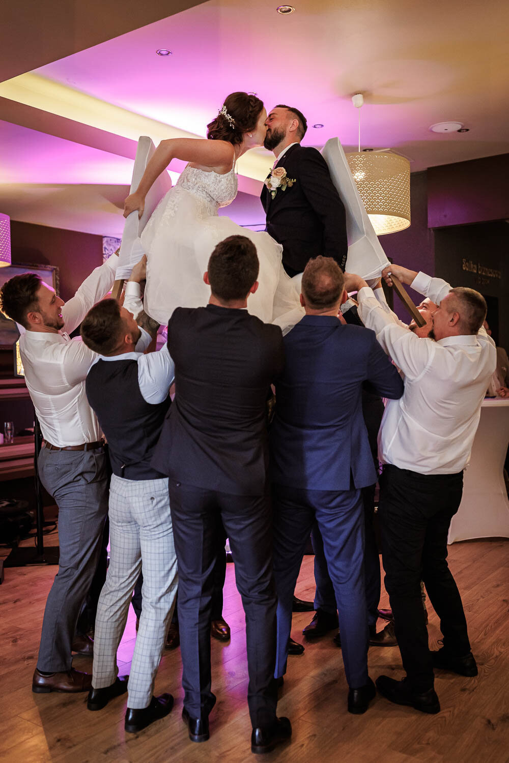 jana_kawulokova_svatebni_fotograf_2024_Jana_Kawulokova_Michalski-330