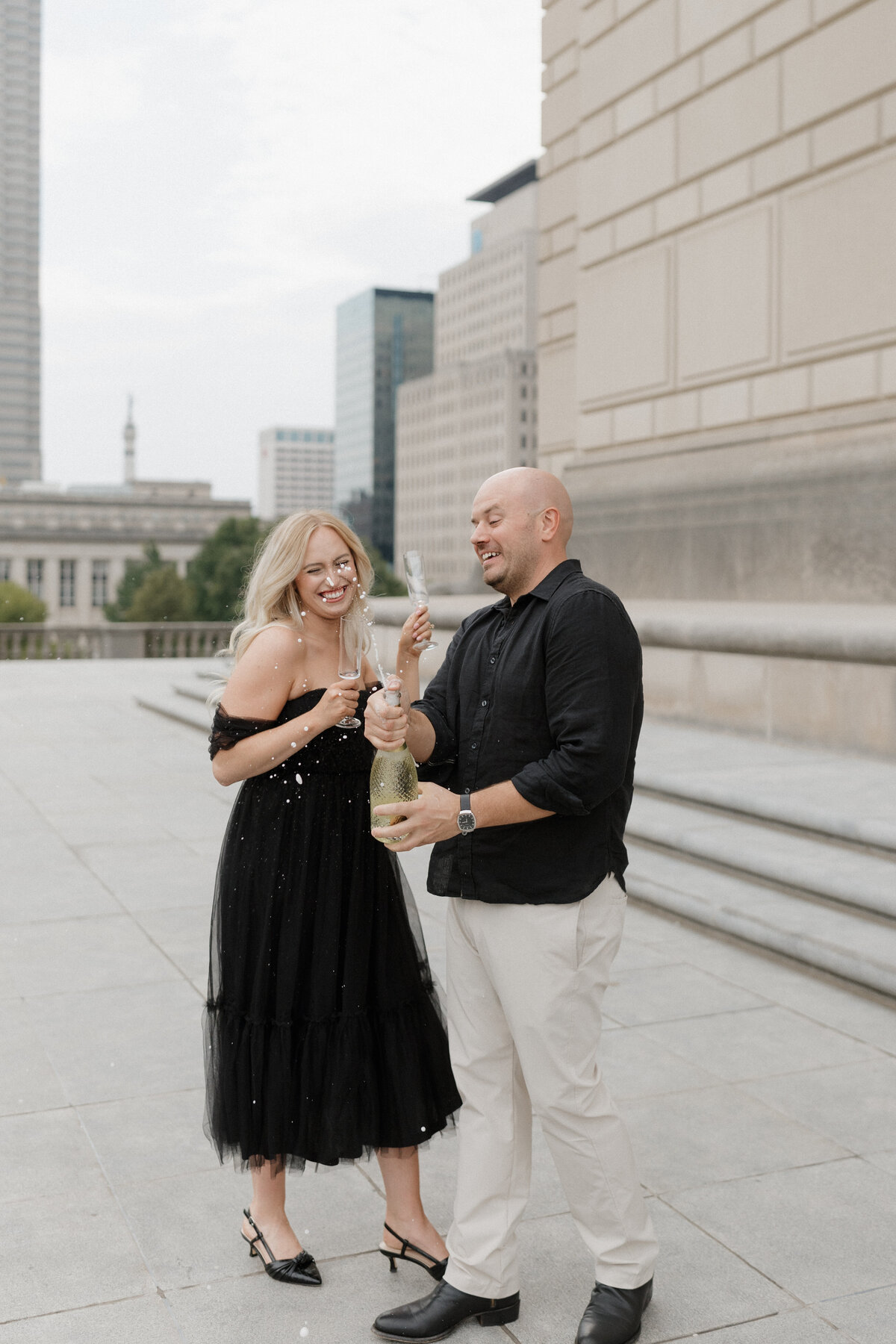 Indianapolis engagement session photographer downtown photo