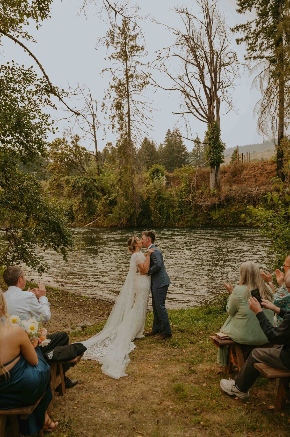 Mckenzie-River-Wedding-Photos-29