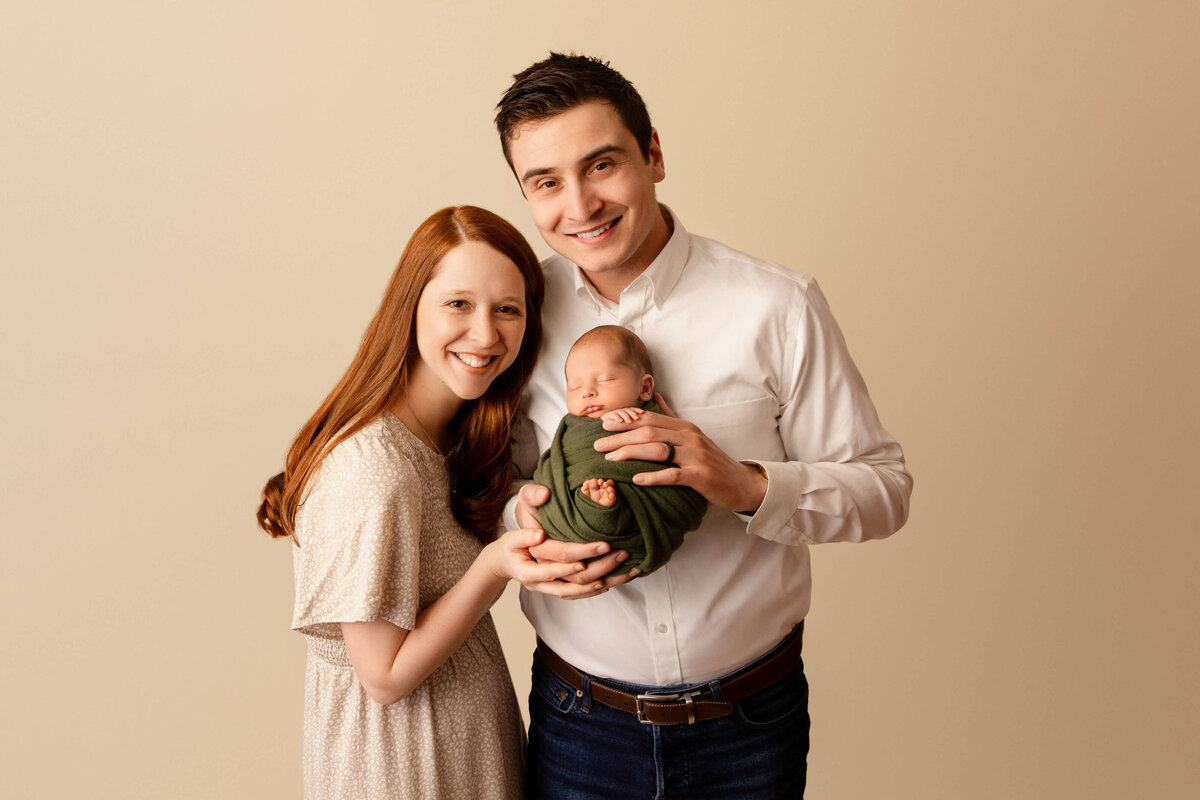 Brookfield-Newborn-Photographer-33