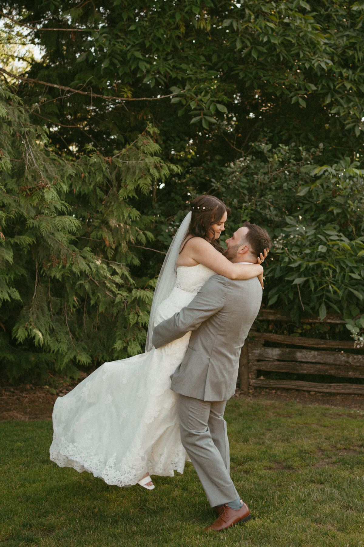fraservalleywedding-285