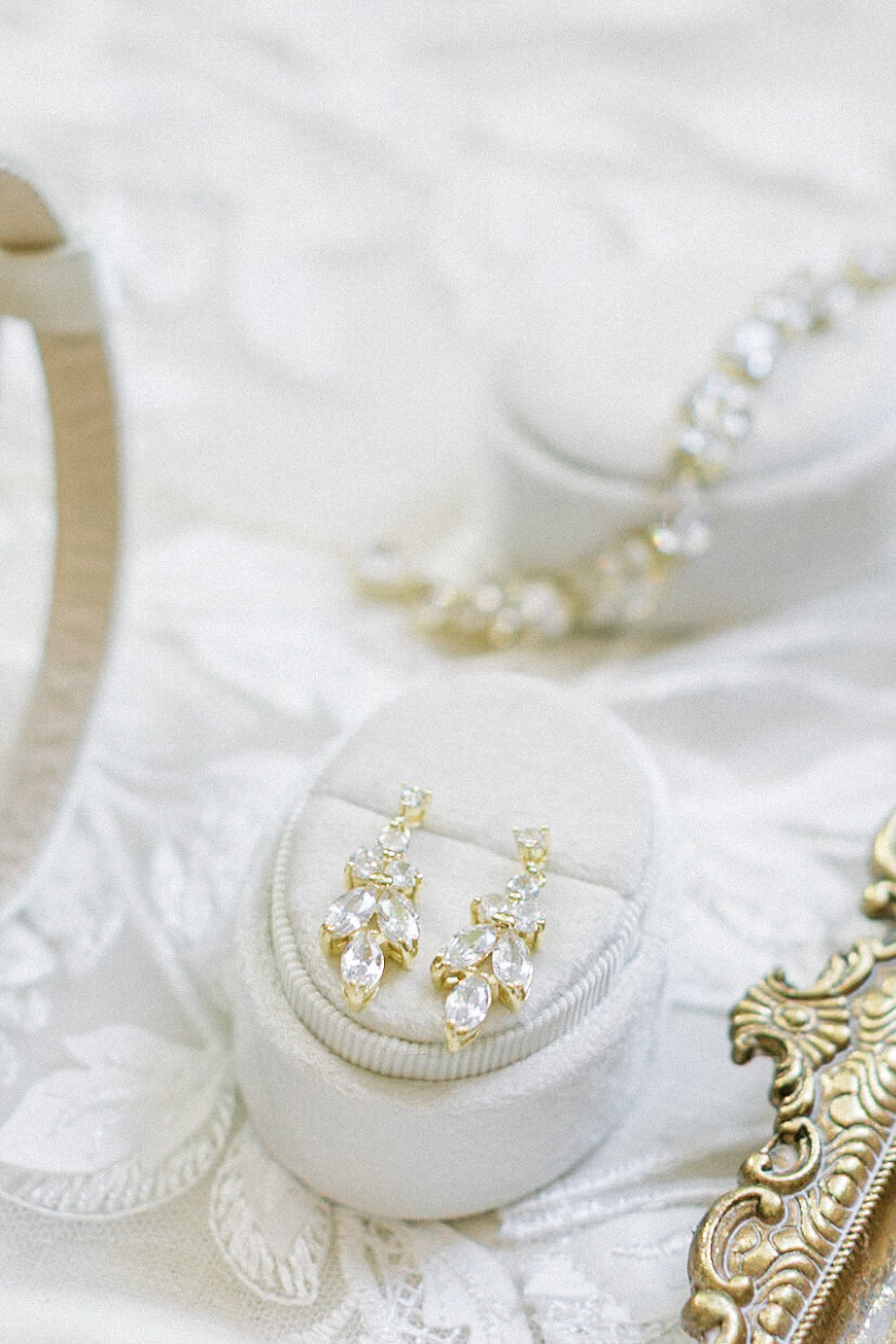 stationery-wedding-detail-light-and-airy