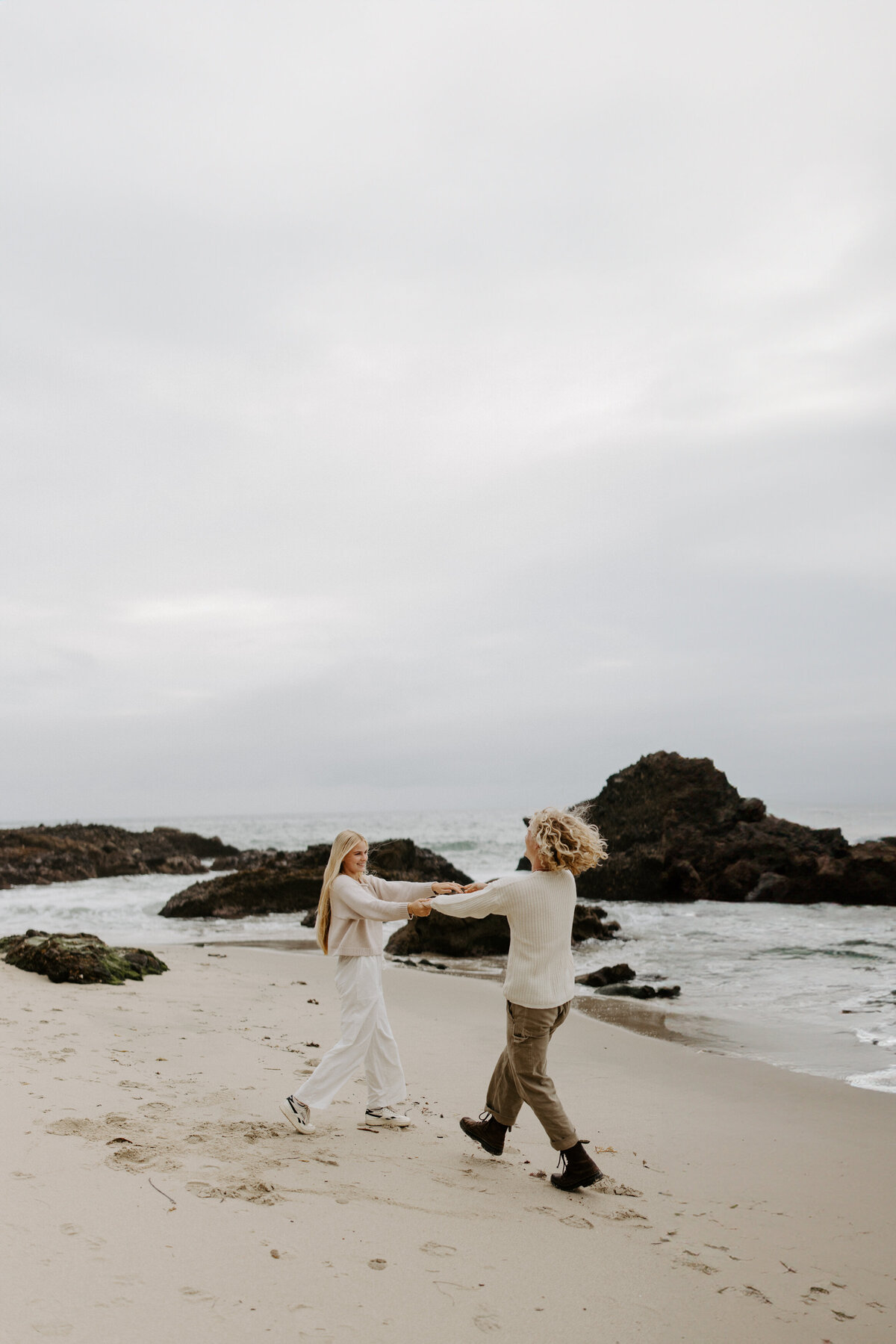cozy-coffee-beach-date-laguna--10