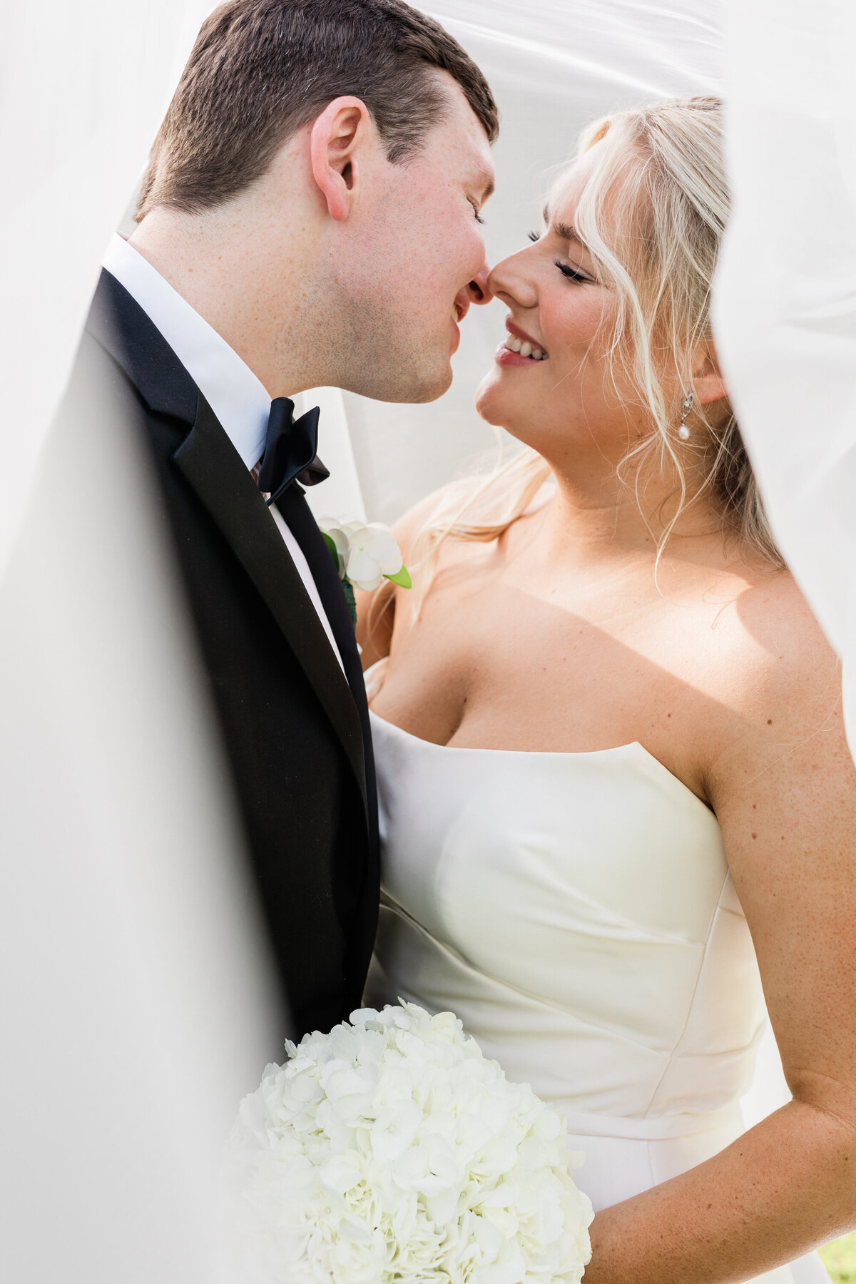 Mr&MrsNeal-Previews-29
