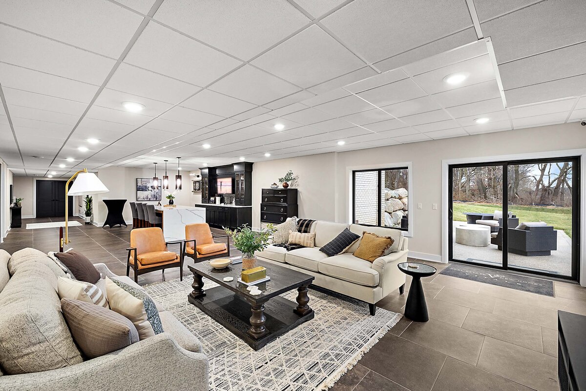 61-70802 Renata New Staging-61