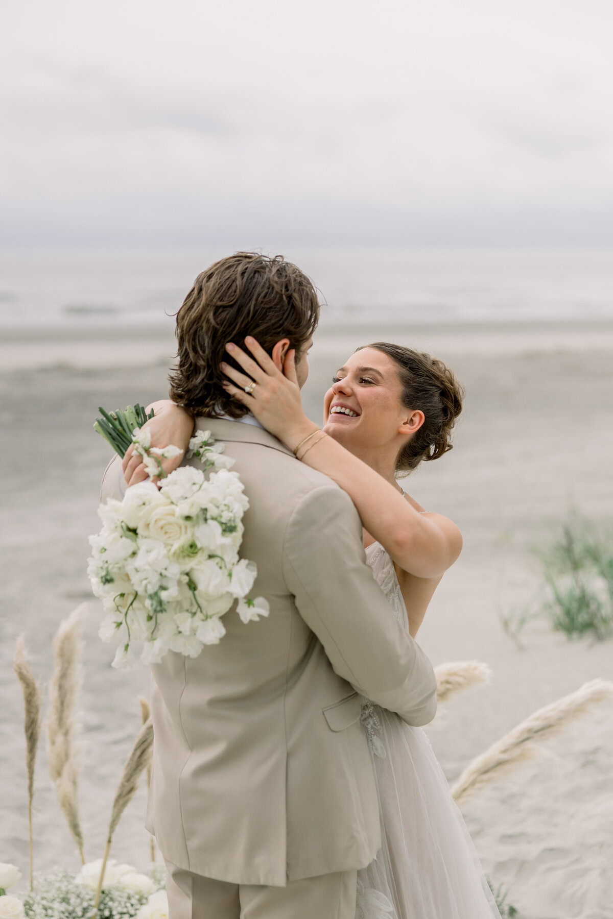 05.29.2025-Charleston-Beach-Elopement-Photos-by-Elizabeth-Ladean-Photography-0012