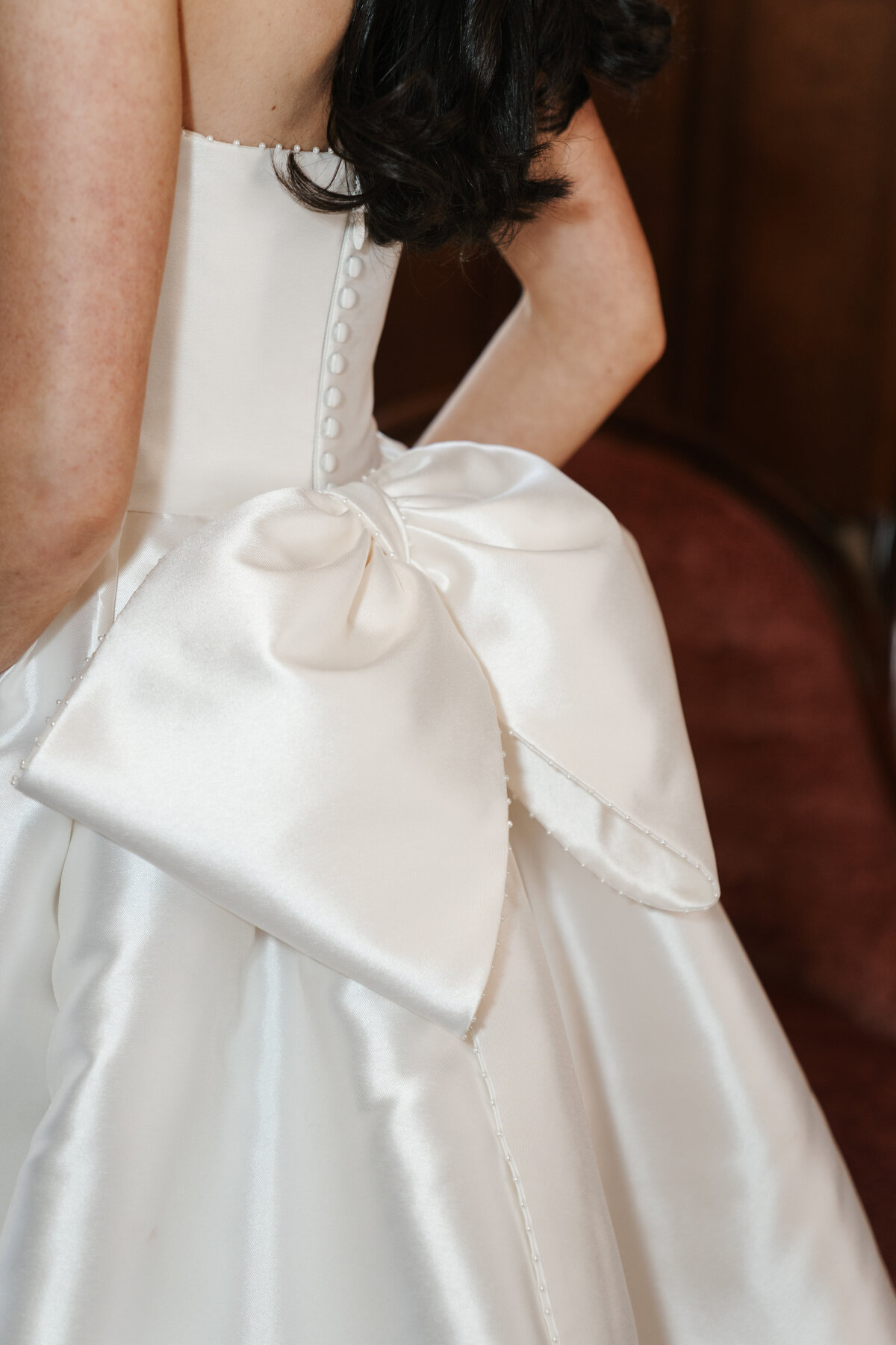 Turner Hill in Ipswich, MA, offers a stunning historic estate for weddings and events. Capture timeless moments with its elegant architecture and scenic gardens.