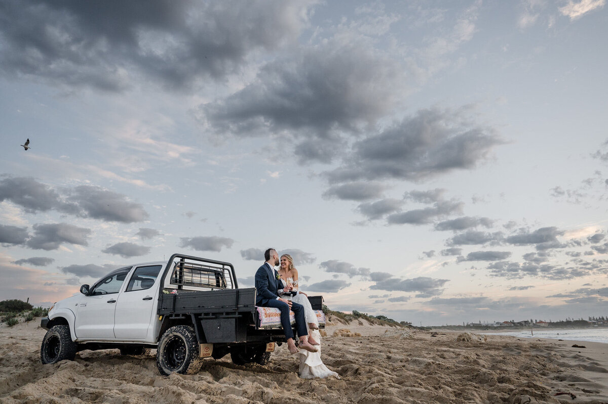 ehlanna-jake-backyard-falcon-wedding-freedom-garvey-photographer-053