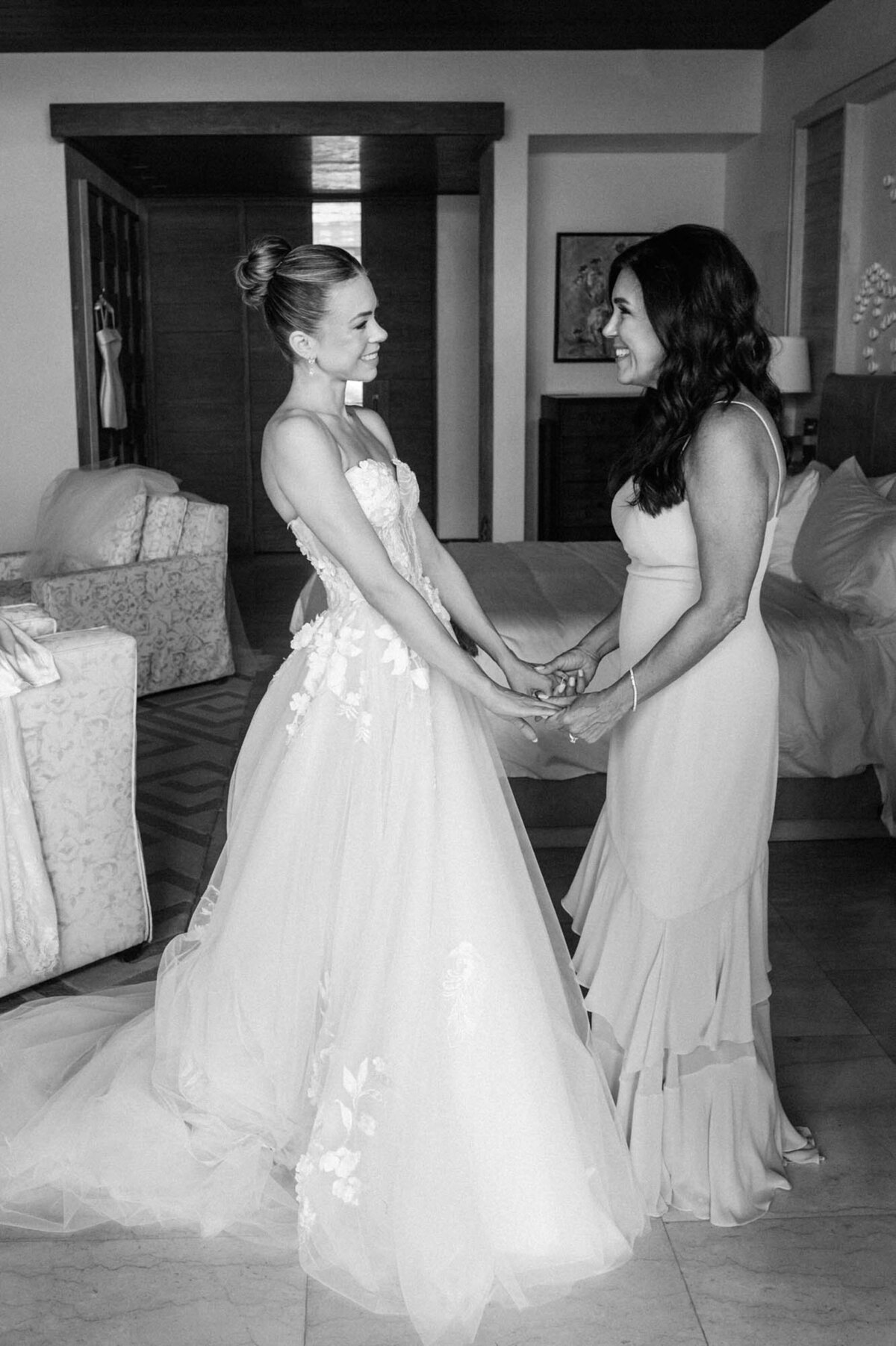 515-Chileno-Bay-Resort-LosCabos-Mexico-Summer-Kyle-Allen-Wedding-22